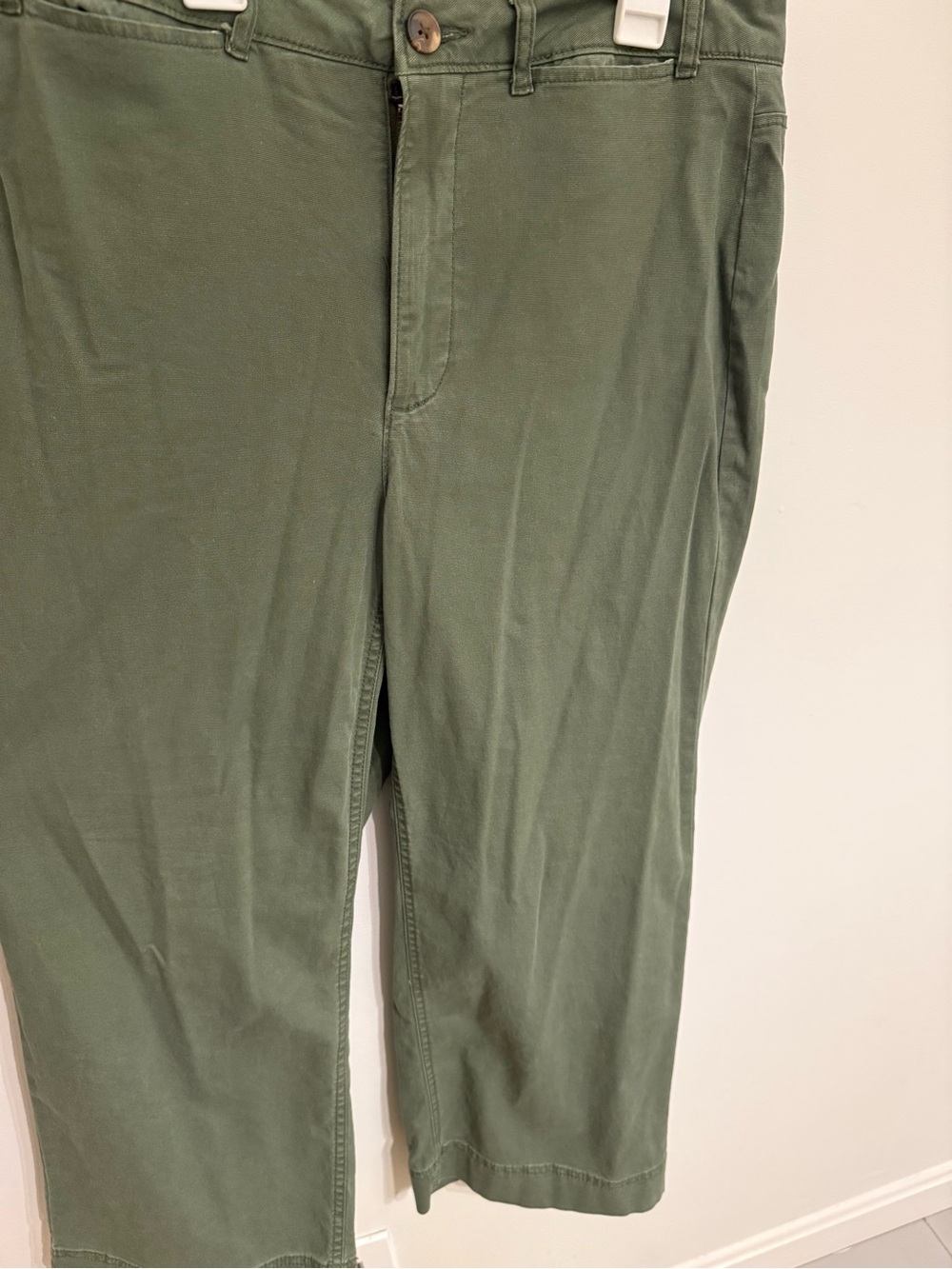 Old Navy Olive Wide-Leg Chinos